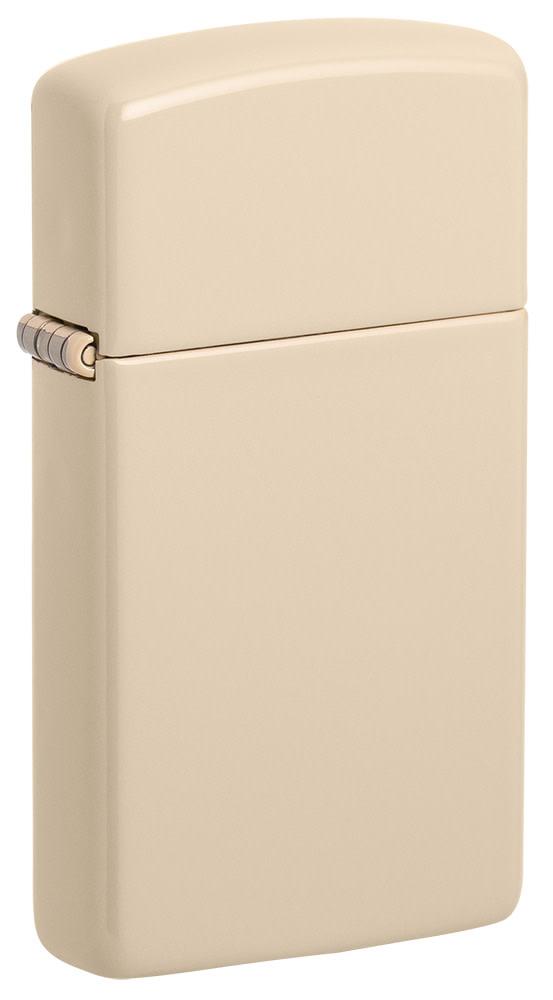 Front shot of Slim?« Flat Sand Windproof Lighter standing at a 3/4 angle.